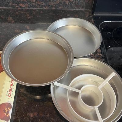 Bundt Cake Pans & More (K-MK)