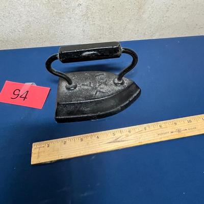 Solid Cast iron Sad iron