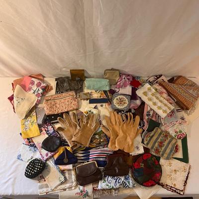 Assortment of Vintage Scarfs, Coin Purses, and More (D-DZ)