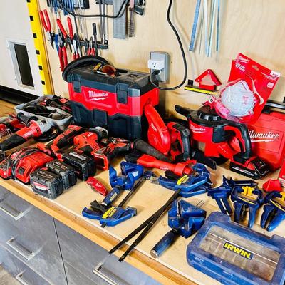 Milwaukee- table top lot