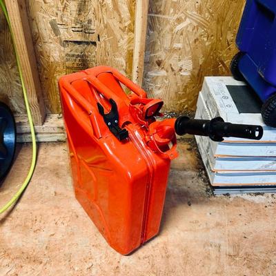 Gas can, Coolers, Tile Lot