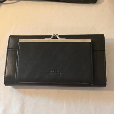 Bags by Baggallini and More (D-DZ)