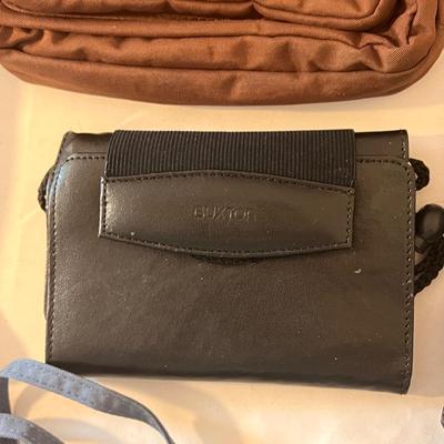 Bags by Baggallini and More (D-DZ)