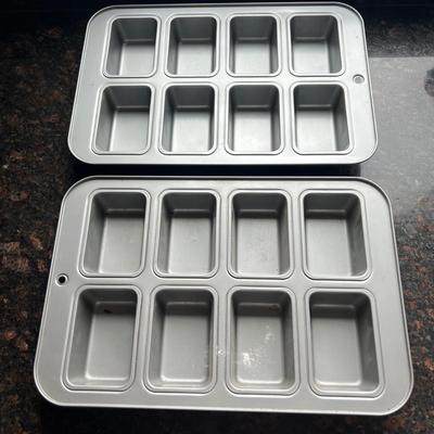 Muffin Tins, Loaf Pans and More (K-MK)