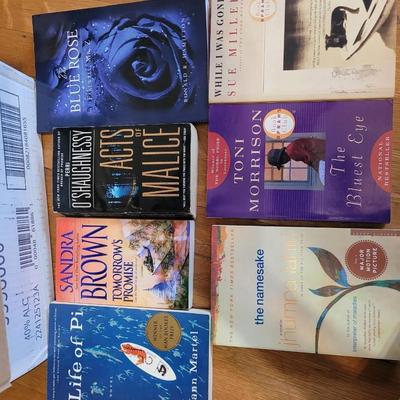 Box o' books