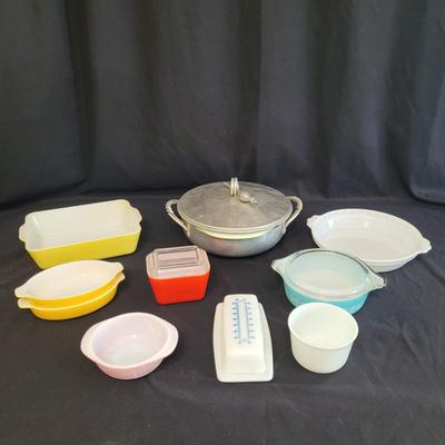 Pyrex Pixies, Refrigerator Dish, Butter Dish and more (K-MK)