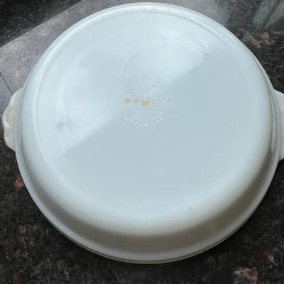 Pyrex Pixies, Refrigerator Dish, Butter Dish and more (K-MK)