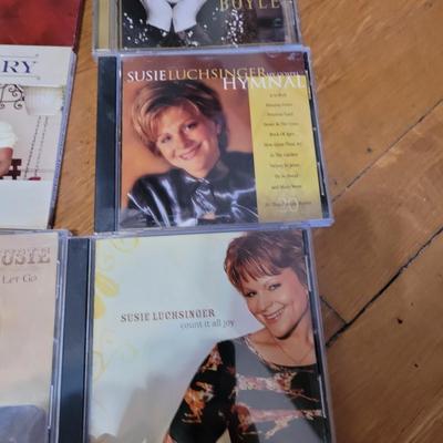 Lot of hymnal cds, happy and love