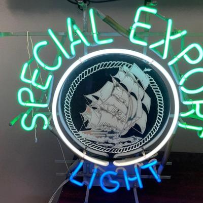 Heileman's Special Export Light neon sign