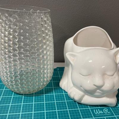 Cat planter and bubble glass vase