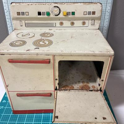 Vintage toy stoves & sink