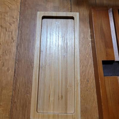 2 Keys and pocket stuff keeper