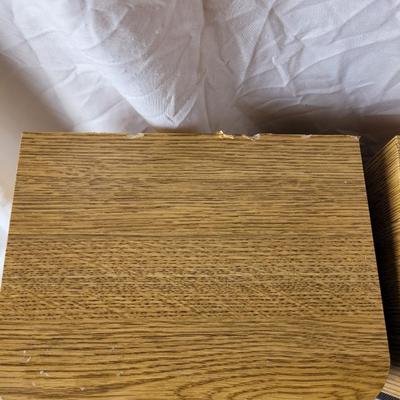 2 JBL Bookshelf speakers 2500 series