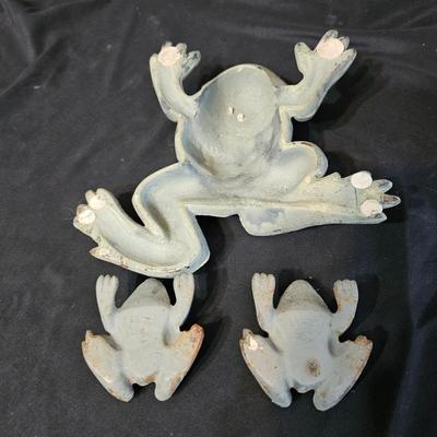 Assortment of Frog Figurines (LR-DW)