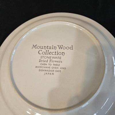 Mountain Wood Stoneware and other Floral Plates (LR-DW)