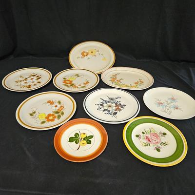 Mountain Wood Stoneware and other Floral Plates (LR-DW)