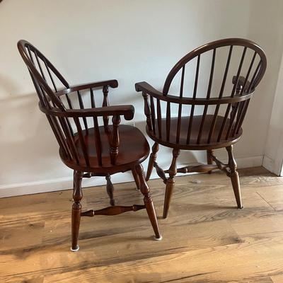 Four Spindle Back Windsor Chairs (LR-MG)