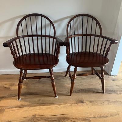 Four Spindle Back Windsor Chairs (LR-MG)