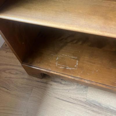 Ethan Allen â€˜American Traditional Nutmegâ€™ Library Bookcase (LR-MG)