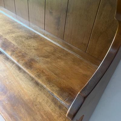 Ethan Allen â€˜American Traditional Nutmegâ€™ Library Bookcase (LR-MG)