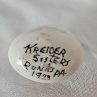 Decorative Eggs Made of Stone and Wood (UB-DW)