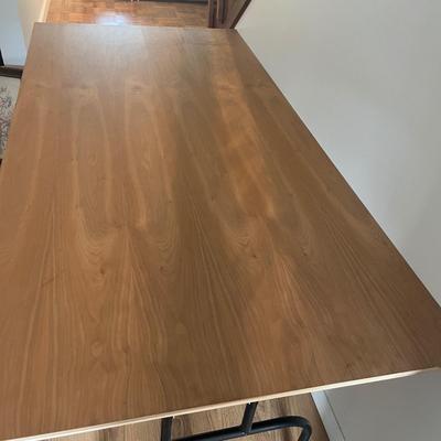 Sturdy Veneered Top Folding Table (LR-MG)