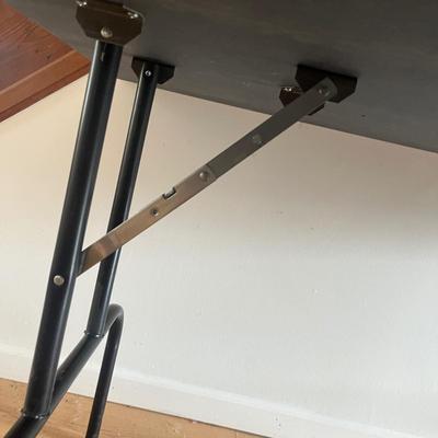 Sturdy Veneered Top Folding Table (LR-MG)
