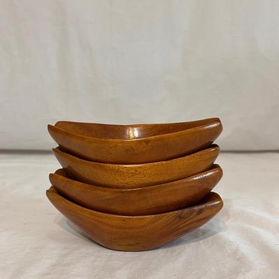 Handmade Wooden Bowls and Serveware (DR-DZ)