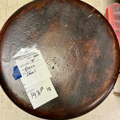 14" Antique claw foot Piano Stool