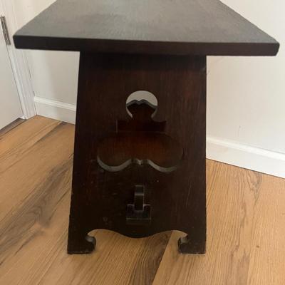 Mission Style Side Table (UC-MG)