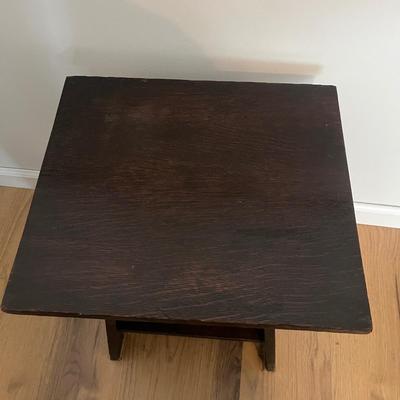 Mission Style Side Table (UC-MG)
