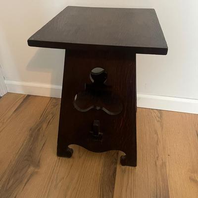 Mission Style Side Table (UC-MG)