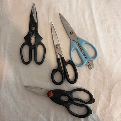 Kitchen Utensils and Tools (DR-DZ)