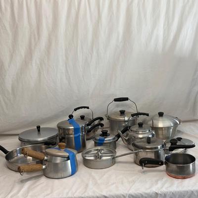 Mirro Cookware and More (K-DZ)
