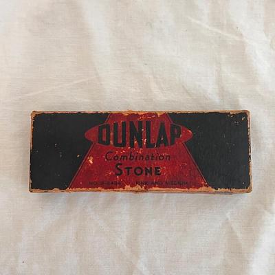 Set of Knives and Sharpening Stone (K-DZ)