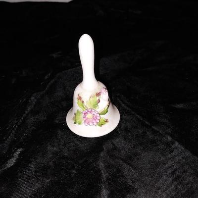 PRETTY FLOWERS & LOVE BIRD FIGURINES AND CHINA BELL BY NAPCOWARE