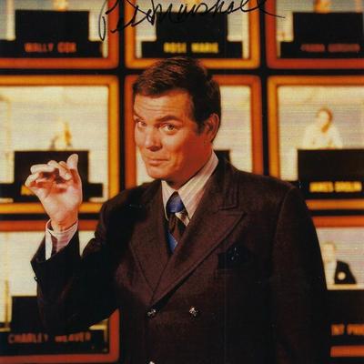Hollywood Squares Host Peter Marshall signed photo
