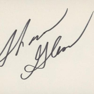 Cagney and Lacey Sharon Gless signature cut