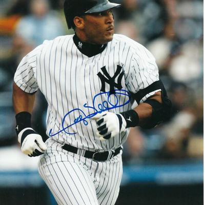 NY Yankees Gary Sheffied signed photo. PSA