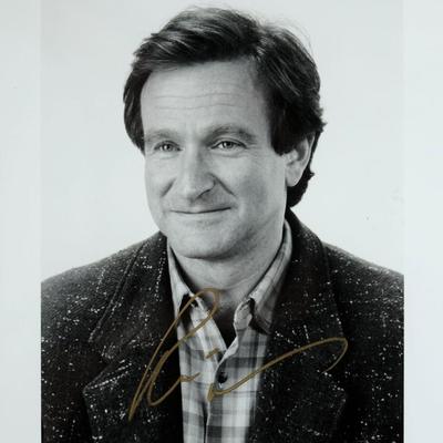 Robin Williams signed promo photo 
