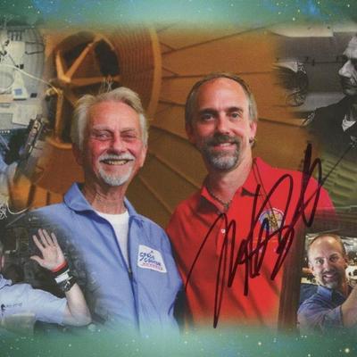 The Second Generation of Ham Radio in Space Richard Garriott signed card