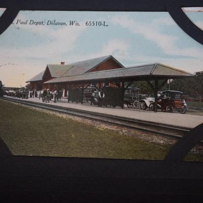 VINTAGE POSTCARD ALBUM OF OVER 300 CARDS. ALL HOLIDAYS/ WISC TOWNS/ DEPOTS /PHOTO CARDS