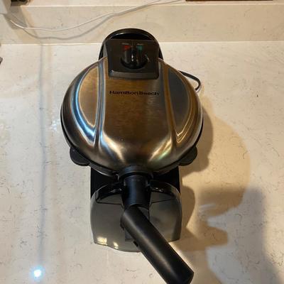 Waffle Iron- Hamilton Beach