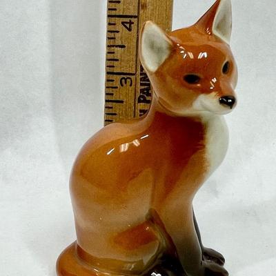 Lomonosov Sitting Fox figurine