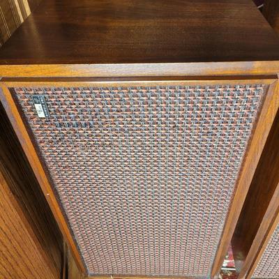 Set of Vintage Fisher XP 9B's great shape