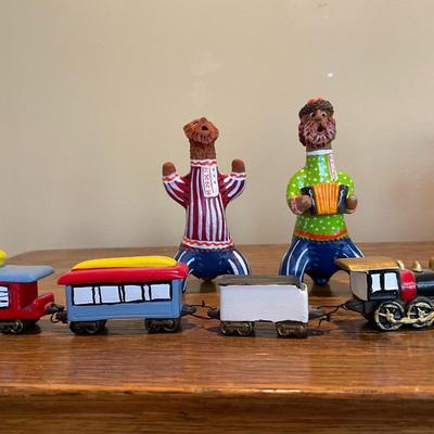Russian Train and Musician Pottery Lot