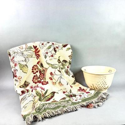 G025 Large Williamsburg Throw with Pineapple Pottery Bowl by Hutchinson