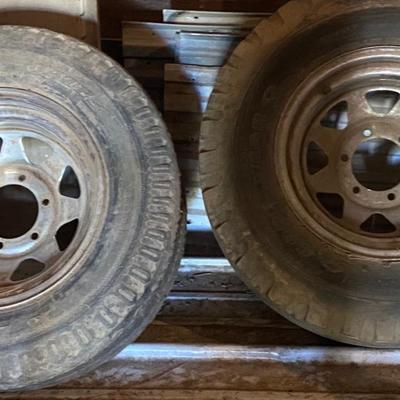 2 Tires