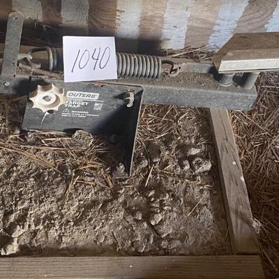 Outer Target Trap Thrower