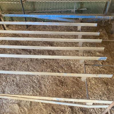 5-Hog Floor Pieces